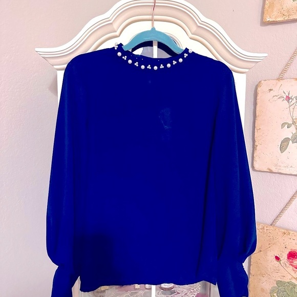 Elegant Worthington Navy Blue blouse - Picture 1 of 9